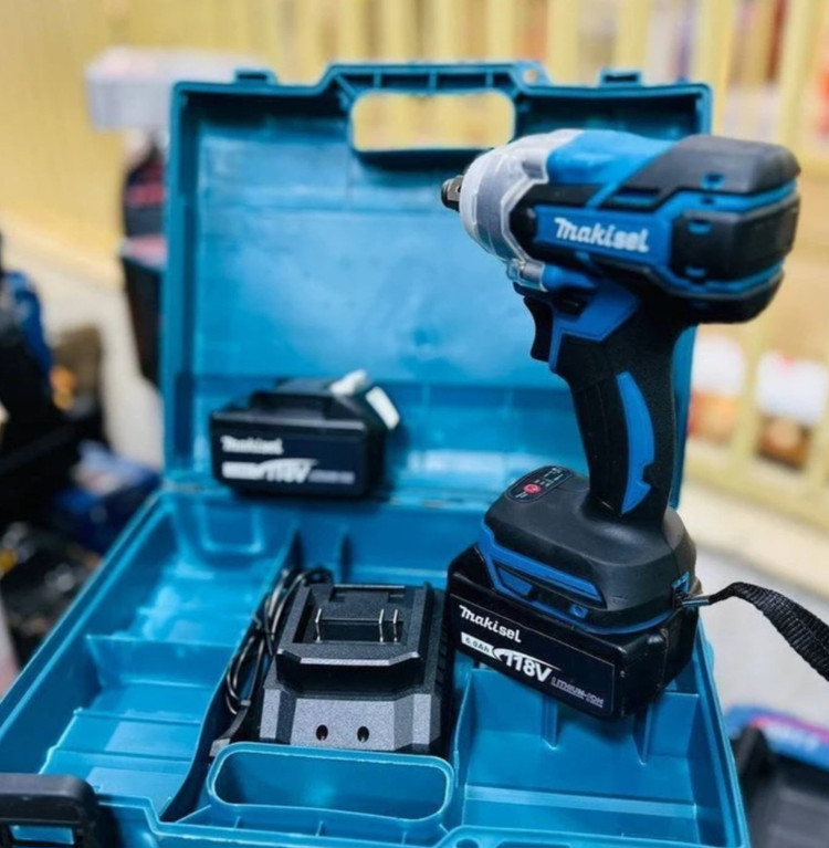 بکس شارژی براشلس ۱۱۸ ولت دوباتری طرح ماکیتا مدل 118V